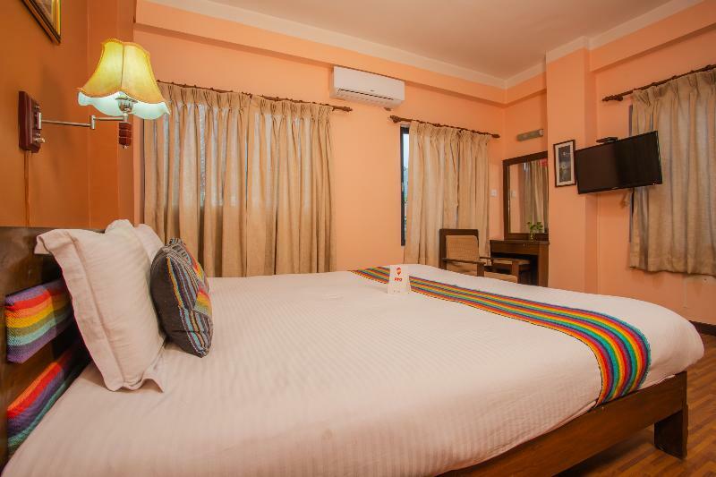 Kathmandu Embassy Hotel Esterno foto
